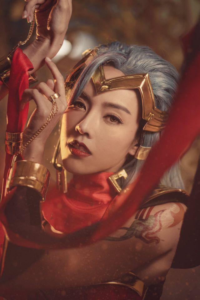 图片[7]-泰国女Cosplayer化身《传说对决》中的叶娜，诠释性感之美的‘月下舞者’-清美唯艺