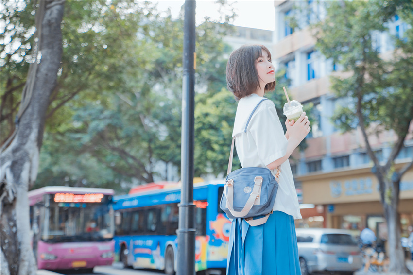 河豚抚子庆生遭群嘲：揭秘背后的争议风暴！-清美唯艺