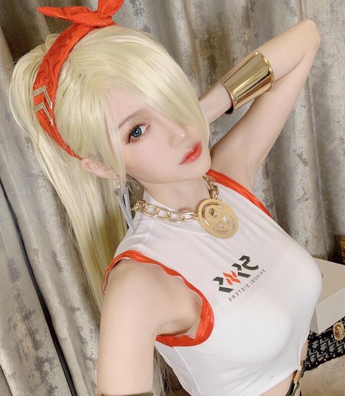 腐团儿COSplay魅力绽放：绝美写真大赏，不止后撤的惊艳！-清美唯艺